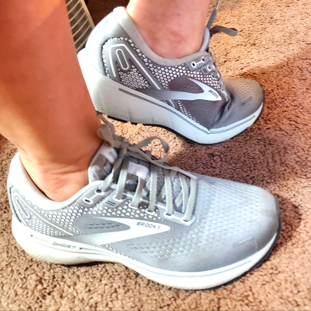 Brooks ~ Ghost ~ Running Shoes